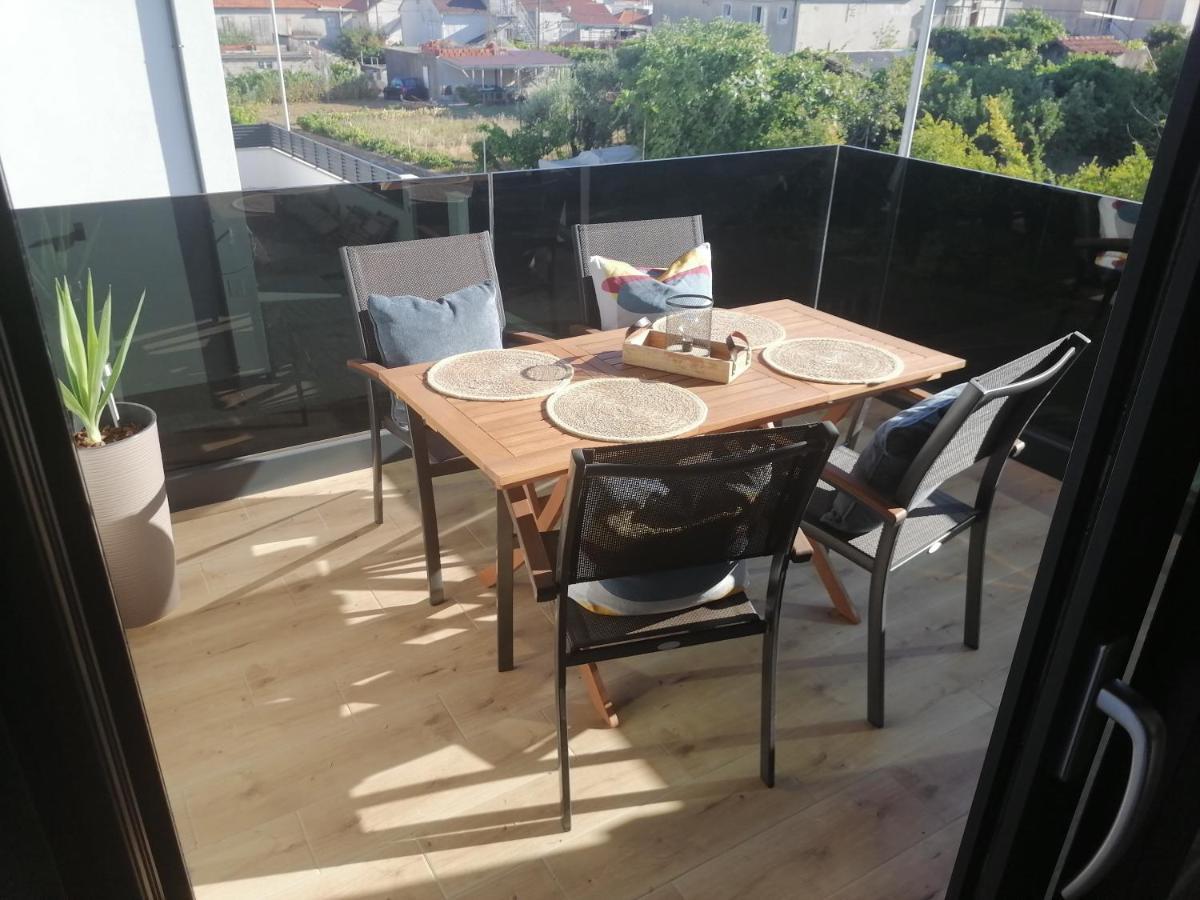 Appartement Rosa Mystica à Trogir Extérieur photo